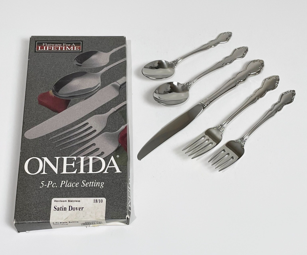 Oneida Satin Dover 5 Piece Place Setting Heirloom Stainless 18/10 Flatware
